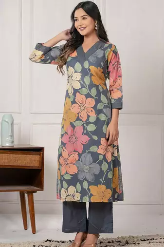 Women Floral Printed Regular Pure Cotton Kurta with Trouser