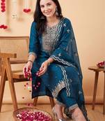 Women Ethnic Motifs Embroidered Regular Thread Work Kurta with Trousers & Dupatta