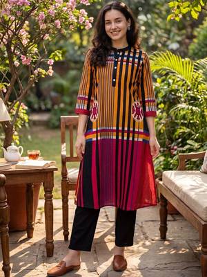 Women Printed Regular Pure Cotton Kurta with Trousers 6