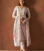 Floral Embroidered Thread Work V-Neck Straight Kurta With Trousers & Dupatta