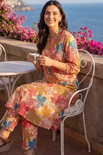 Women Floral Printed Regular Pure Cotton Kurta with Trousers
