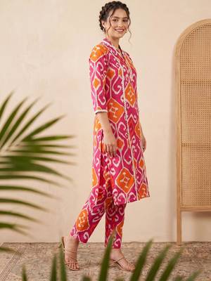 Women Printed Regular Pure Cotton Kurta with Trousers 3