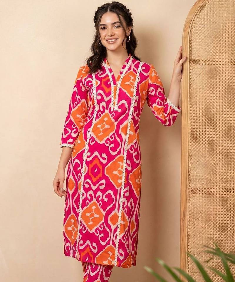 Women Printed Regular Pure Cotton Kurta with Trousers