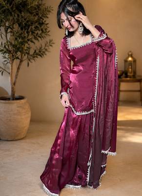 Women floral embroidered regular sequinned fendy satin kurta with sharara & with dupatta 2