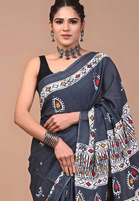 Printed floral ethnic motifs linen digital saree with blouse piece 4