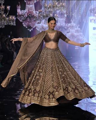 Women's Dark Brown Embroidered Designer Lehenga Choli with V-Neck Blouse & Dupatta 2