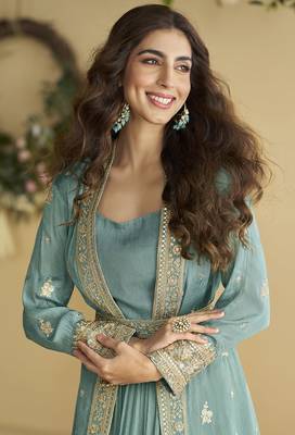 Grey embroidered chinon silk gown 3