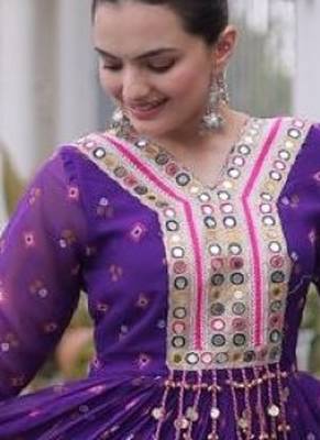 Violet georgette readymade navratri anarkali suit with laheriya & kutchi patchework 4