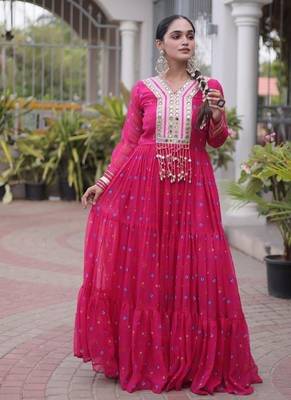 Rani-pink georgette readymade navratri anarkali suit with laheriya & kutchi patchework 2
