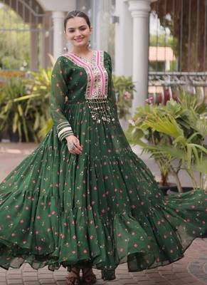 Dark-green georgette readymade navratri anarkali suit with laheriya & kutchi patchework 4