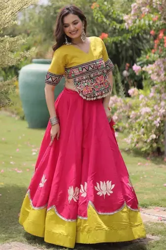 Pink Thread Work Silk Blend Embroidered Navratri Lehenga Choli
