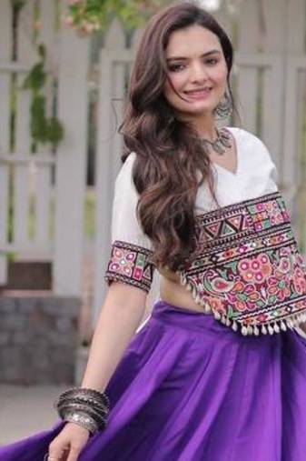 purple silk blend embroidered Navratri lehenga choli