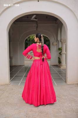 pink silk blend plain Navratri lehenga choli 4