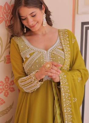 Green embroidered georgette gown with dupatta 2