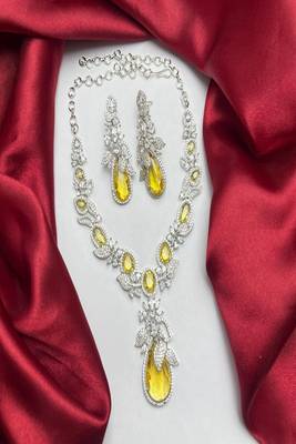 citrine yellow crystal bridal jewellery set â€“ pear cut teardrop necklace, chandelier earrings 3