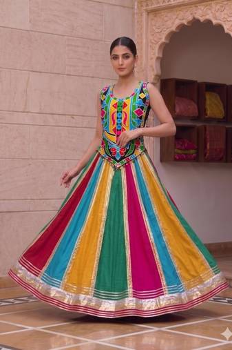 Multicolor embroidered cotton u-neck blouse