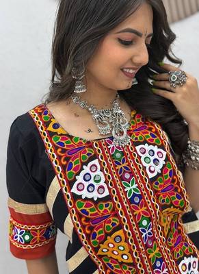 NAVRATRI  BLACK  COTTON FLARED LEHENGA WITH COTTON KEDIYA TOP 4