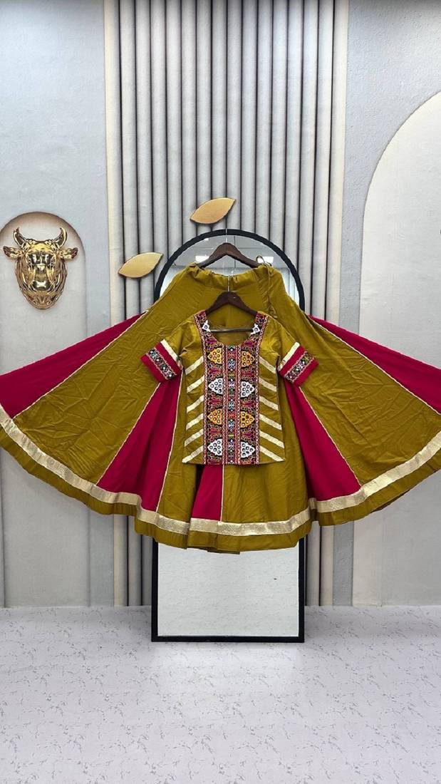 NAVRATRI WEAR GREEN COLOR COTTON FLARED LEHENGA WITH COTTON KEDIYA TOP FULL STITCHED.
