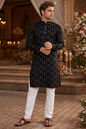 Black embroidered cotton straight kurta