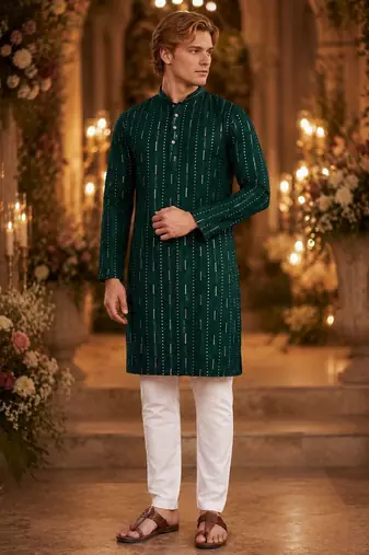 Green embroidered cotton straight kurta