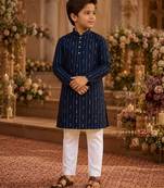 Blue embroidered cotton straight kurta