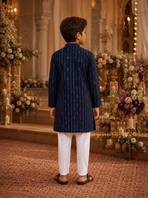 Blue embroidered cotton straight kurta 2