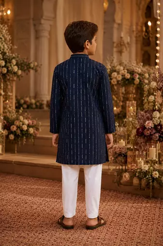 Blue embroidered cotton straight kurta