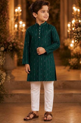 Green embroidered cotton straight kurta