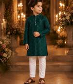 Green embroidered cotton straight kurta