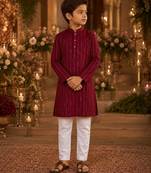 Maroon embroidered cotton straight kurta