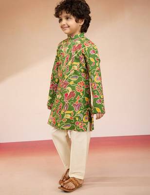 Cotton muslin printed kurta set with pyjamas for boys | green | navratri 4
