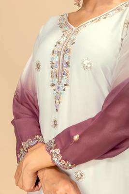 Onion Pink Color Front Embroidery Beads Work With Cut-work Padding Star Georgette Kurti Set 2