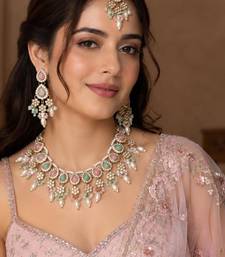 Pink pista color necklace set with earrings & maang tikka | kundan & agate stone | lekar gold plating