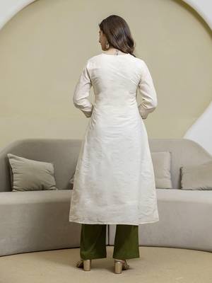 White cotton embroidery work kurta pant set with printed dupatta 2