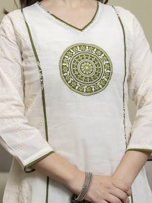 White cotton embroidery work kurta pant set with printed dupatta 5