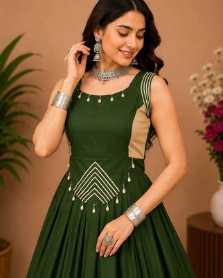 Mehendi Color Fancy Plain Lehenga With Lace Patti Work Blouse For Navratri - full stitched free size 3