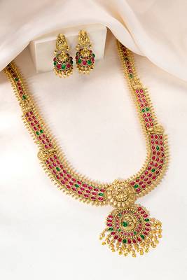 Gold plated faux emerald & pearl studded traditional necklace earrings set jewellery for women 1
