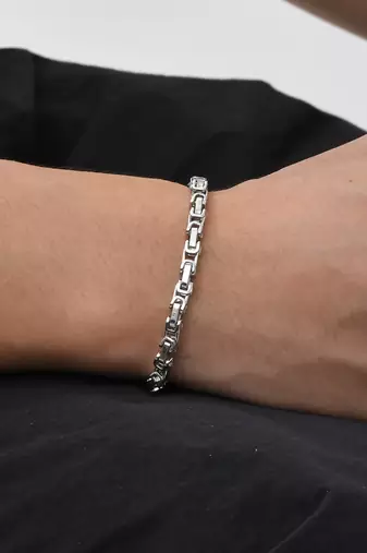 Stainless steel silver plated openable fancy bracelet stylish fashion jewellery gift for men