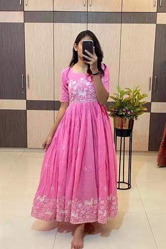 Baby Pink Color Embroidery Work And Back Side Dori Pattern Mul Cotton Gown Set