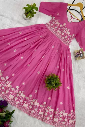 Baby Pink Color Embroidery Work And Back Side Dori Pattern Mul Cotton Gown Set