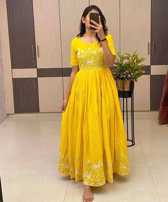 Yellow Color Embroidery Work And Back Side Dori Pattern Mul Cotton Gown Set 2