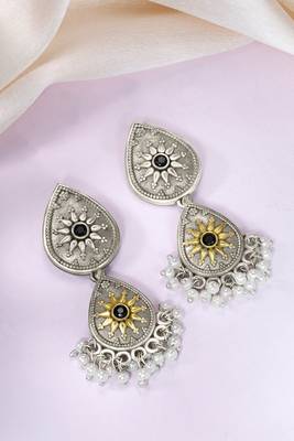 Oxidized silver plated lariya studded ethnic dangle earrings jewellery for women 1