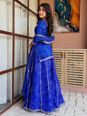 Women's blue heavy georgette with inner printed kurta set with sharara and dupatta 4