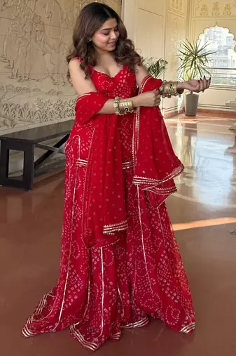 Women's red heavy georgette with inner printed kurta set with sharara and dupatta