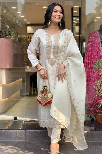 Women's off white straight embroidered viscose kurta set with pant and dupatta