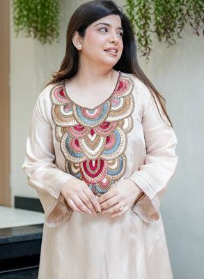 Women's cream embroidered straight crepe kurta with pant 5