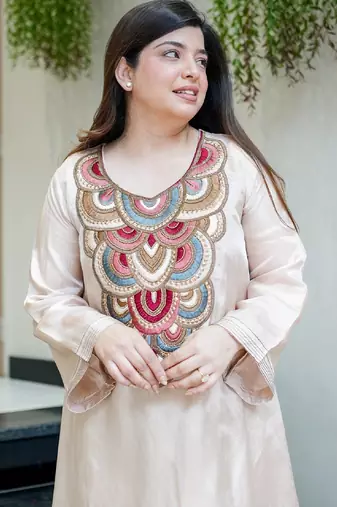 Women's cream embroidered straight crepe kurta with pant