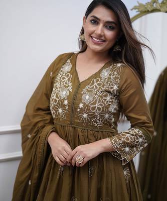 Women's olive embroidered flared cotton kurta set with dupatta and pant 5