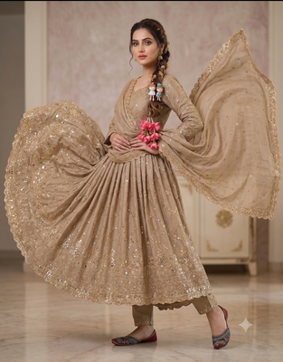 Cream zari embroidered georgette anarkali suit with dupatta 3
