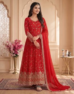 Red zari embroidered georgette anarkali suit with dupatta 3
